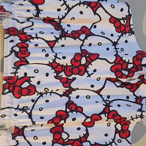Hello Kitty Pajama Shorts SIZE SMALL / MEDIUM - Picture 3 of 4